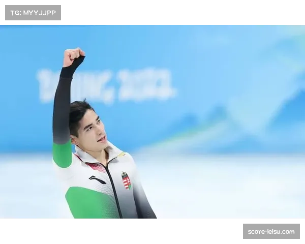 刘少昂混合接力决赛末圈连续超越，关键能力助队伍夺冠